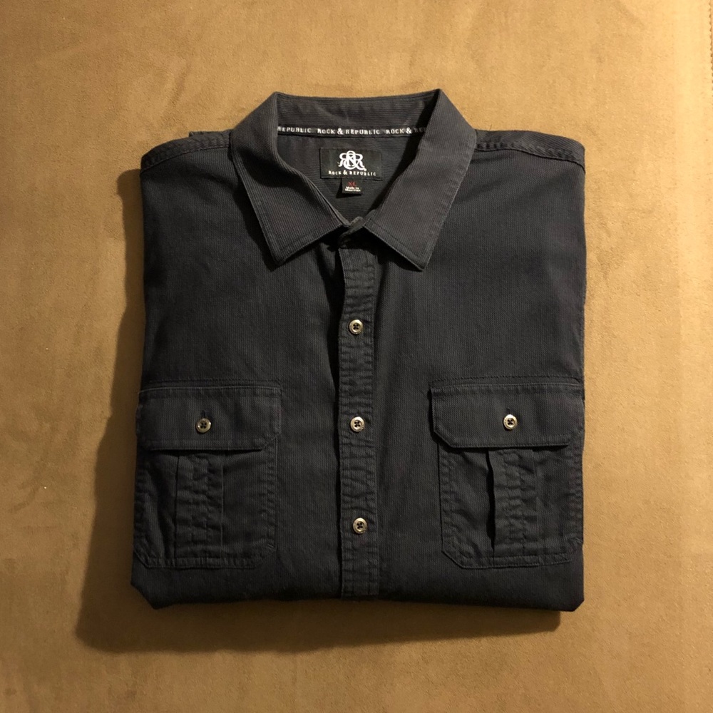 Rock & Republic long sleeve tee shirt.